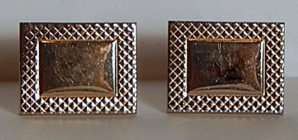 VINTAGE GOLDPLATE/ TONE CUFFLINKS RECTANGLE CAN BE ENGRAVED