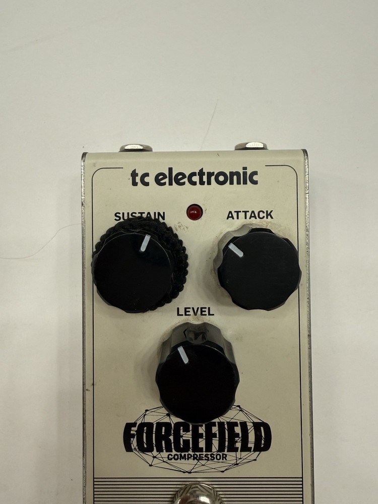 TC Electronic Forcefield Compressor Sustainer True Bypass Guitar Effect Pedal