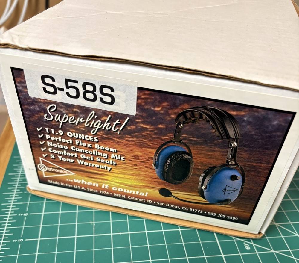 Sigtronics S-58S Stereo Aviation Headset