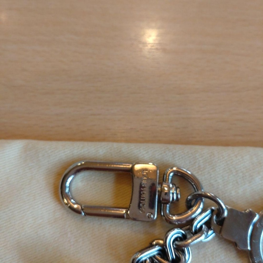 LOUIS VUITTON Key Ring