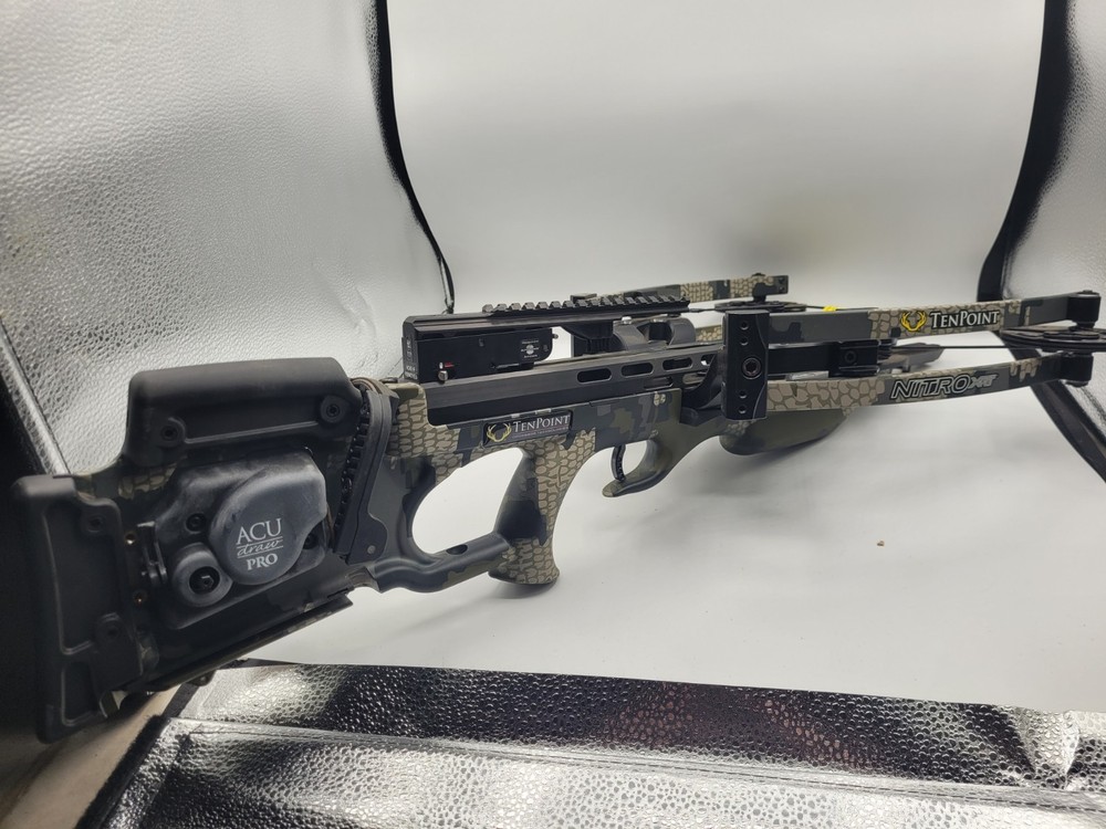 NEW! TenPoint Nitro XRT Crossbow Kit With Accessories + Case