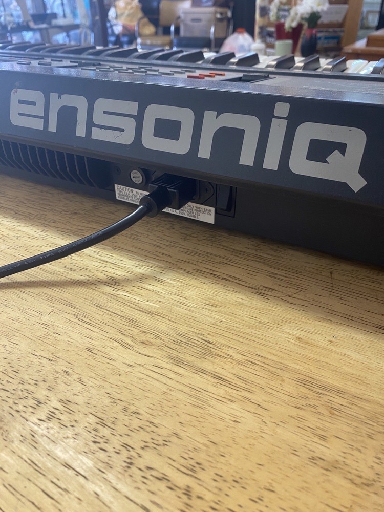 Ensoniq EPS Performance Sampler Keyboard