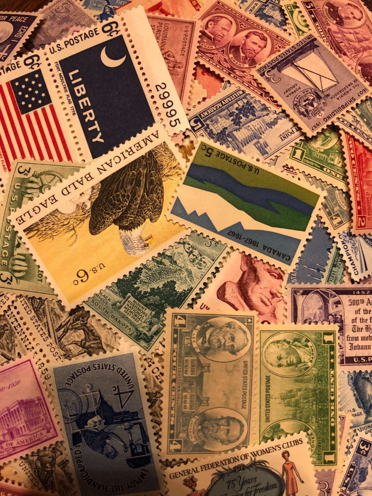 LOT OF 50 UNIQUE UNITED STATES COMMEMORATIVE STAMPS, MINT NH - NO DUPLICATES!