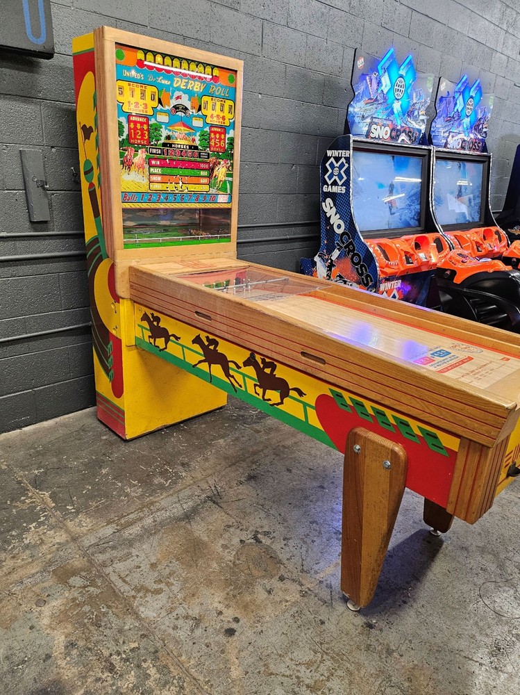 United Deluxe Derby Roll