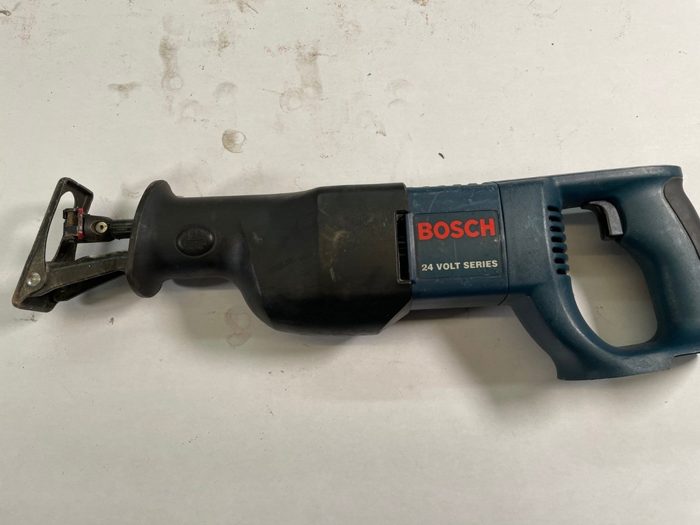 Bosch 1645 24-Volt Reciprocating Saw (Bare Tool Only)