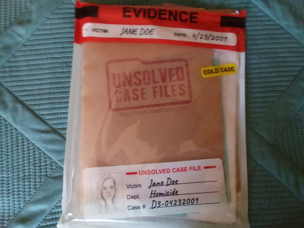 2 Murder Mystery & Murder Case Decryption Games Pre -Owned # 79