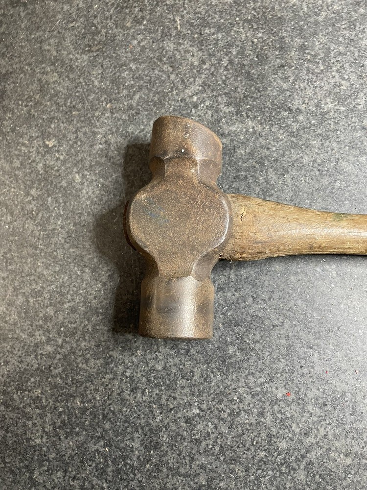 Blacksmiths tool dressing slope face granite tool sharpening hammer 2 Lbs. 4 Oz.