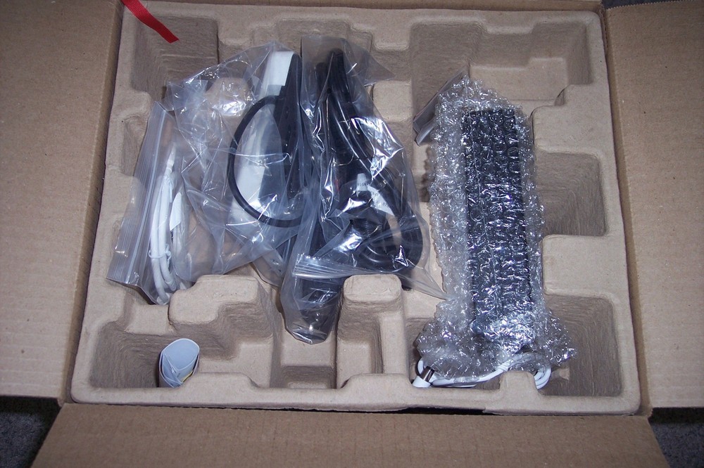 Humanscale M/Connect 2 USB Docking Station NEW IN BOX