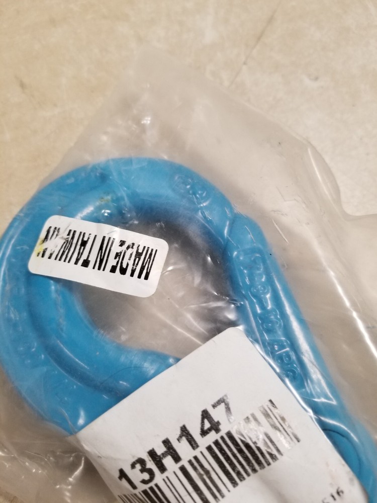 YOKE Self-Locking Hook, 5,700 lb Working Load Limit, 7-3/8"