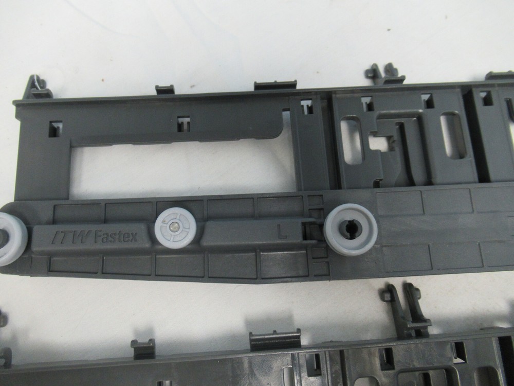 Frigidaire Electronic Range Upper Rack LEFT & RIGHT Kit 405541617 (Lot #56)