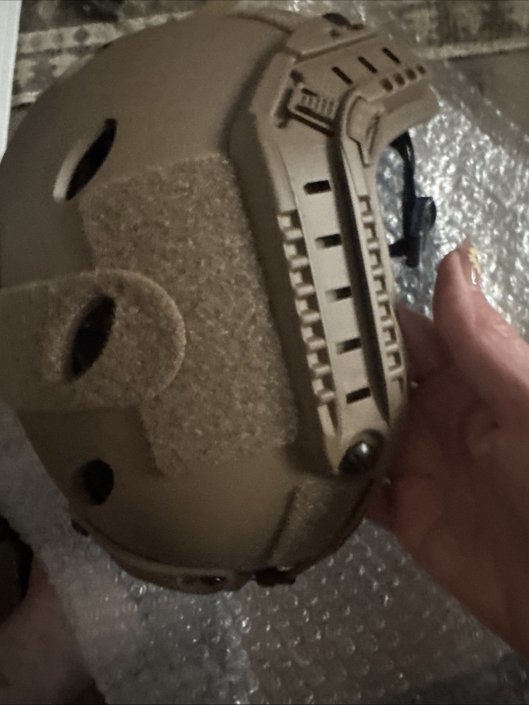 Tumhuts Tactical Fast Helmet