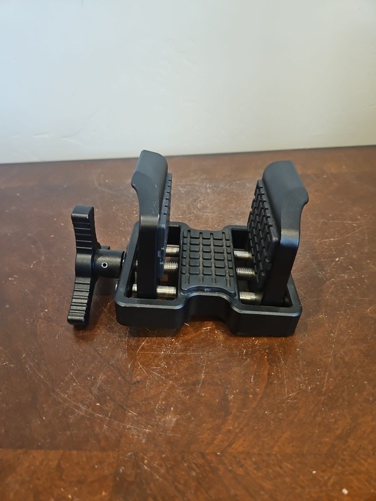 BOG Rifle Tripod Ultragrip Clamp Head Bracket Attachment Part