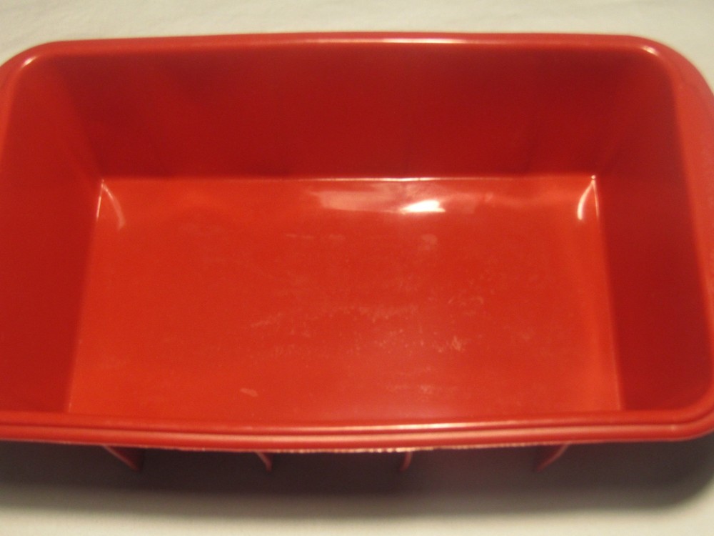 Wilton Silicon Bread Pan Molds (2 Piece Bundle) Preowned Good Condition