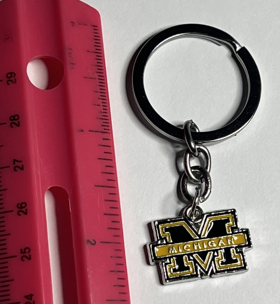 Michigan Wolverines Keychain NEW
