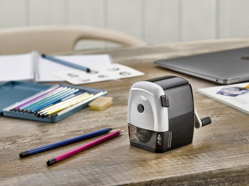 Dahle 133 Pencil Sharpener with Automatic Cutting System, Adjustable Point, A...