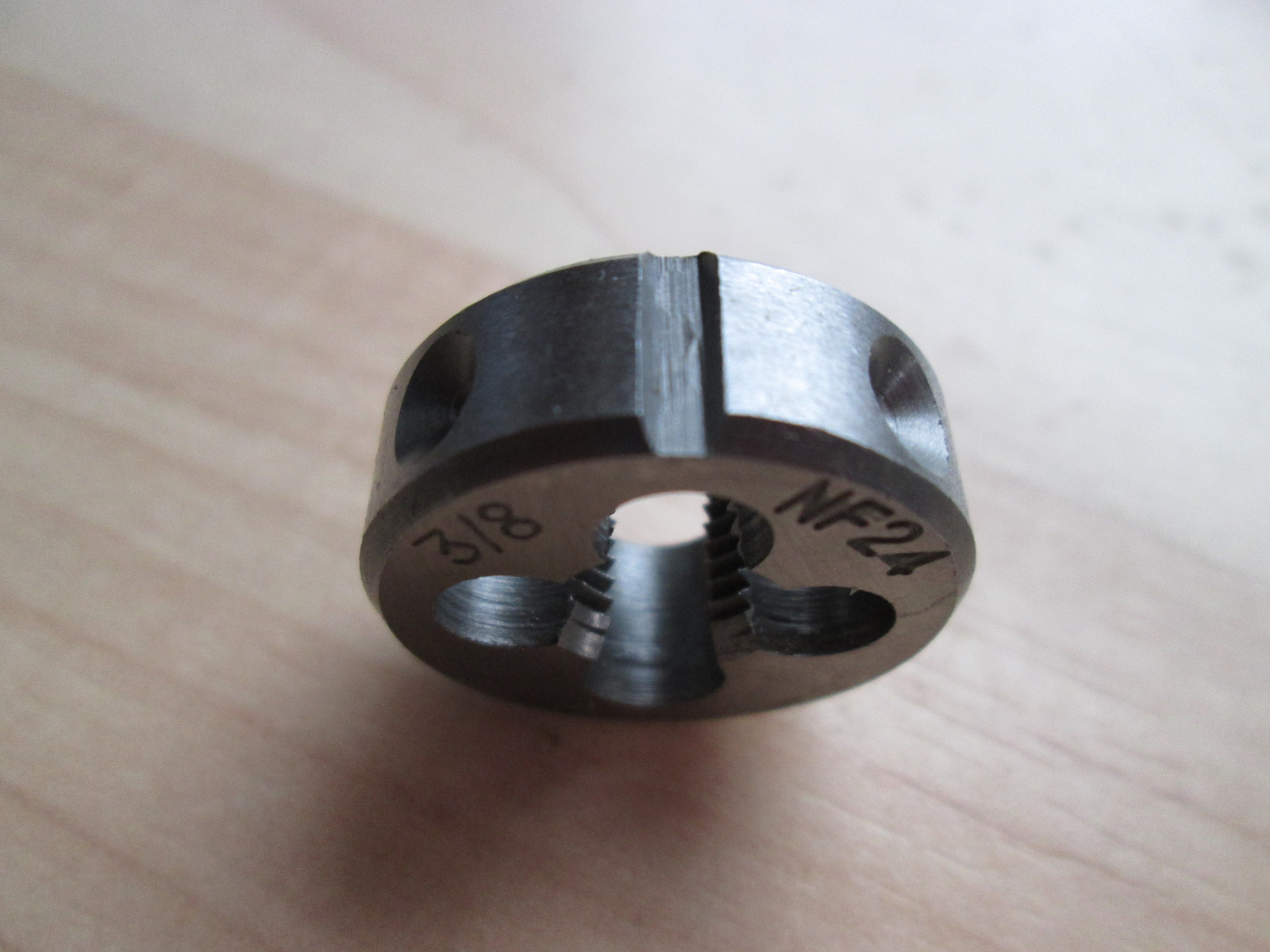 NEW 3/8" 3/8"-24 3/8"-NF24 SAE Die HSS Steel Die, Hand Threading #T16EM