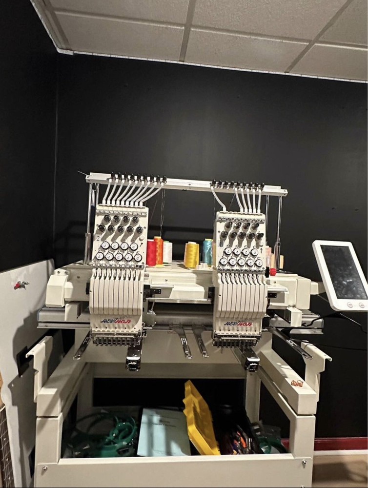 Double Head Embroidery Machine
