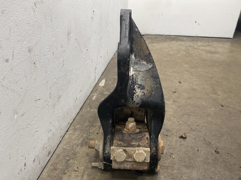 2013 Paccar Suspension Bracket 0307328 (641-12541)