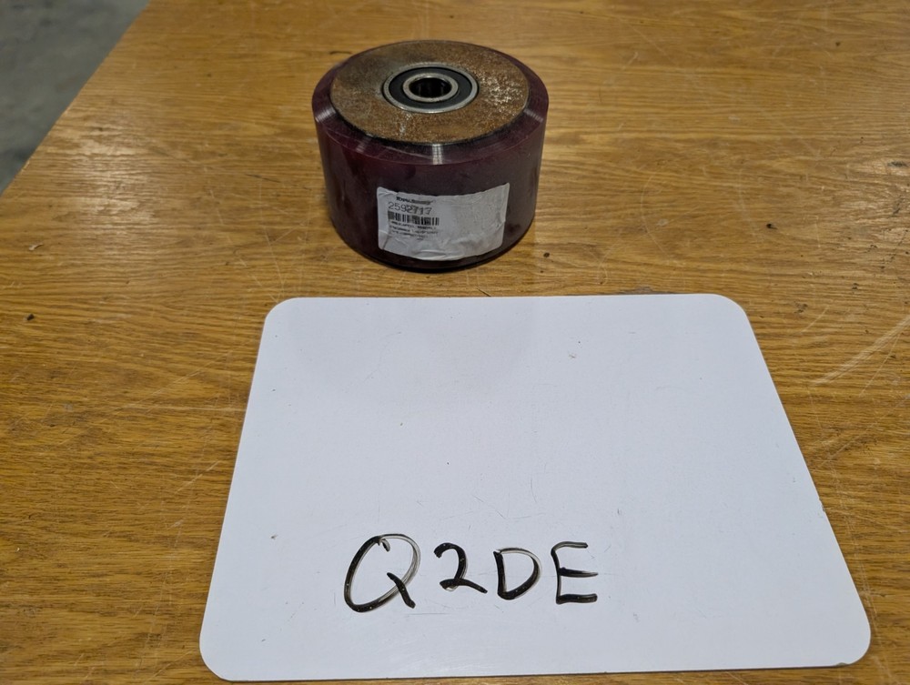 One New Total Source 2592717 poly wheel assembly (Q2DE)