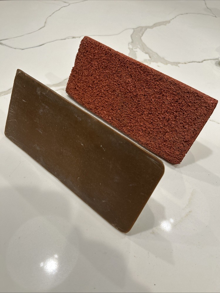 SOLID RUBBER GROUT FLOAT AND COARSE RUBBER FLOAT