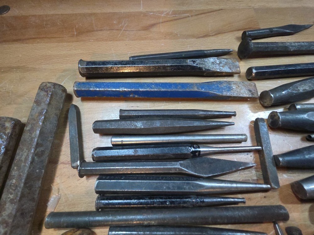 punch and chisel Lot
