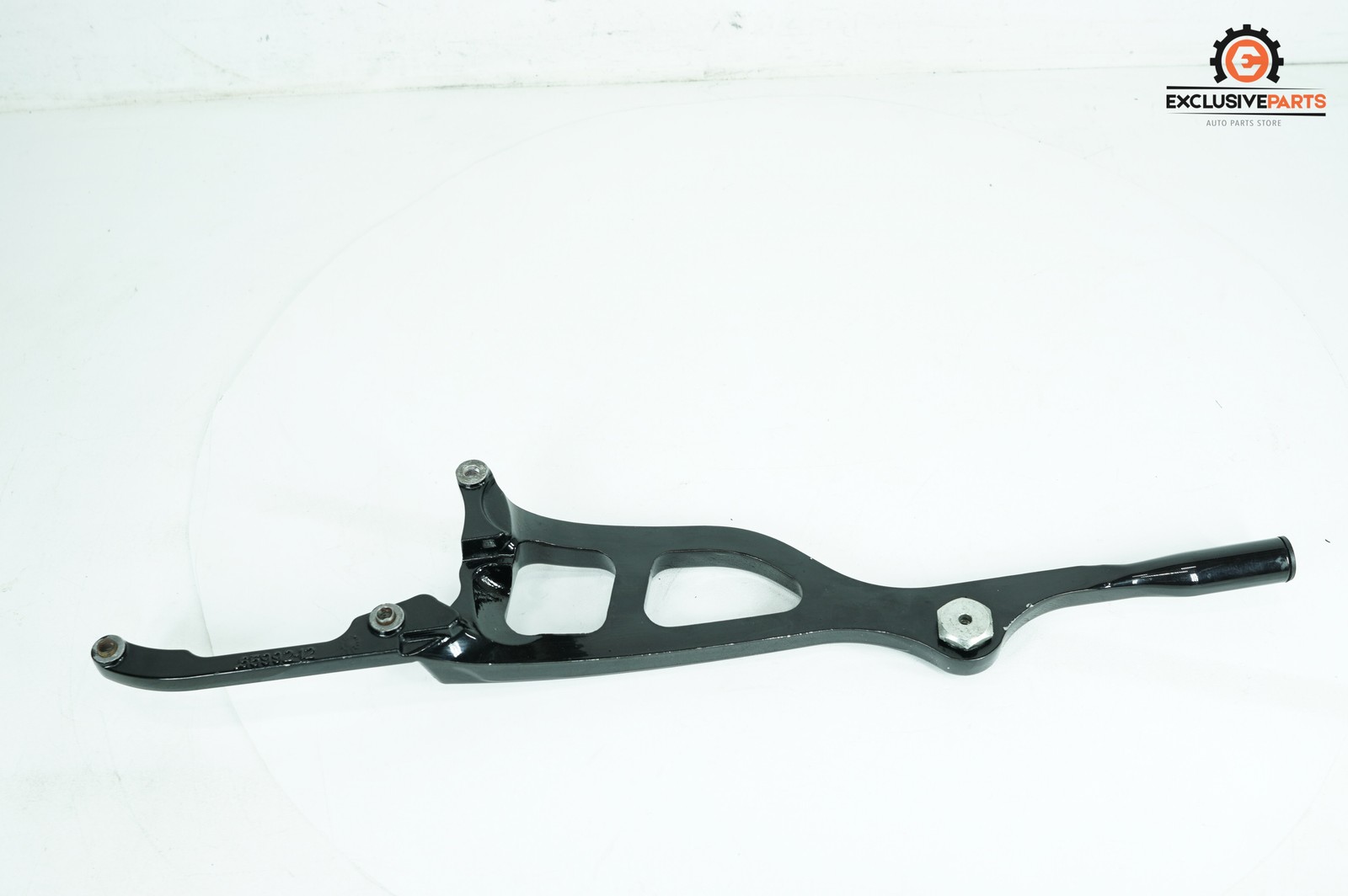 12 Harley Dyna FLD Switchback OEM Exhaust Hanger Bracket Mount Support 65992-12