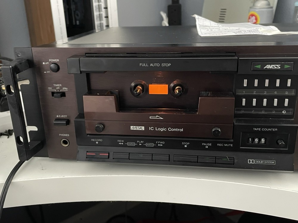 Sanyo Plus Series Stereo Cassette Deck Plus D64 Rack Mount (SERVICED)