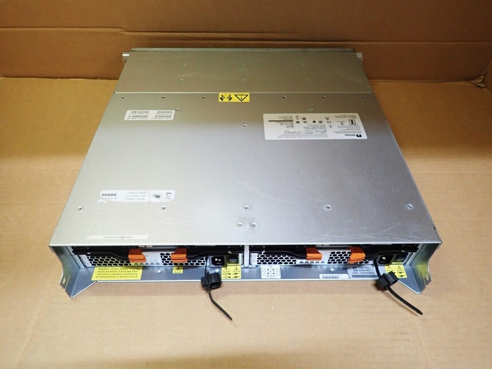 NetApp DE5600 24 bay Expansion Array with 24 x 3.2TB SSD 12G MU E-X4079A