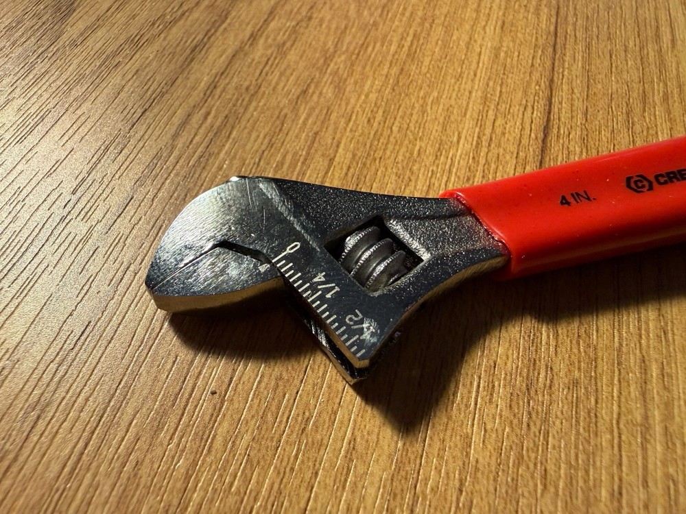 Crescent Wrench 4 IN
