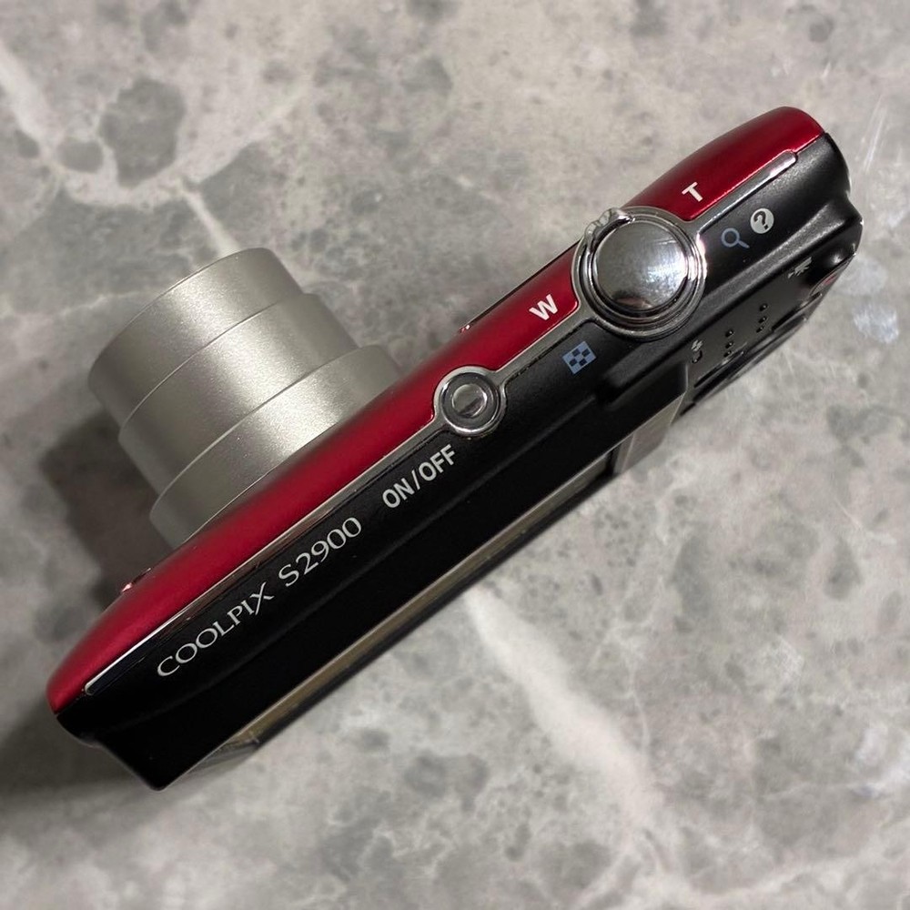 Nikon Coolpix S2900 Red Compact Digital Camera Excellent Condition