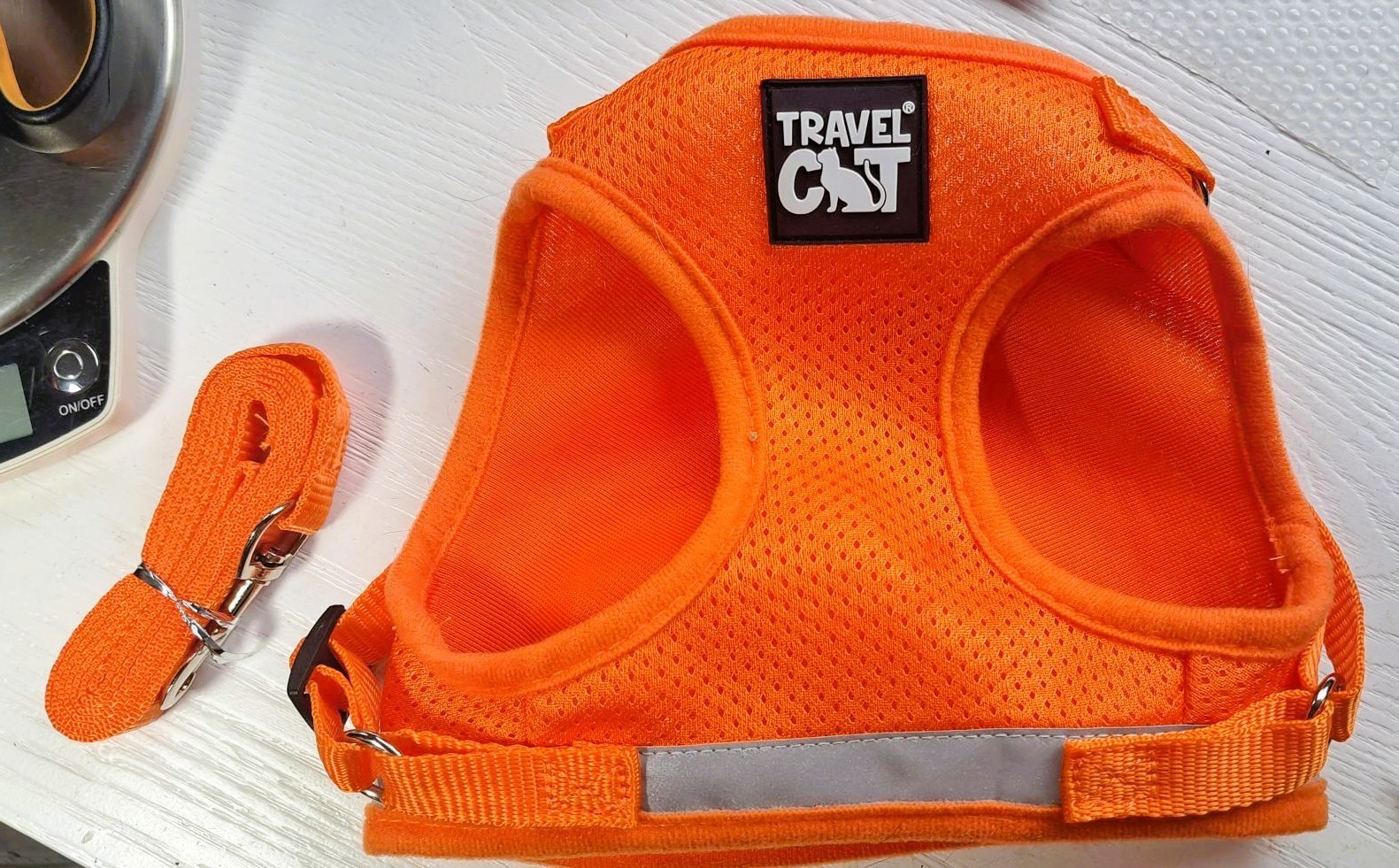 Travel Cat Orange Reflective Harness LARGE & 4' Leash - Chest 15-21.8 Inches