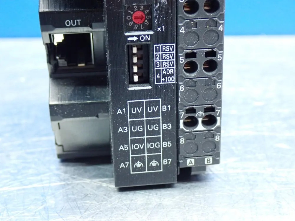 OMRON NX-SERIES ETERCAT COUPLER UNIT NX-ECC203