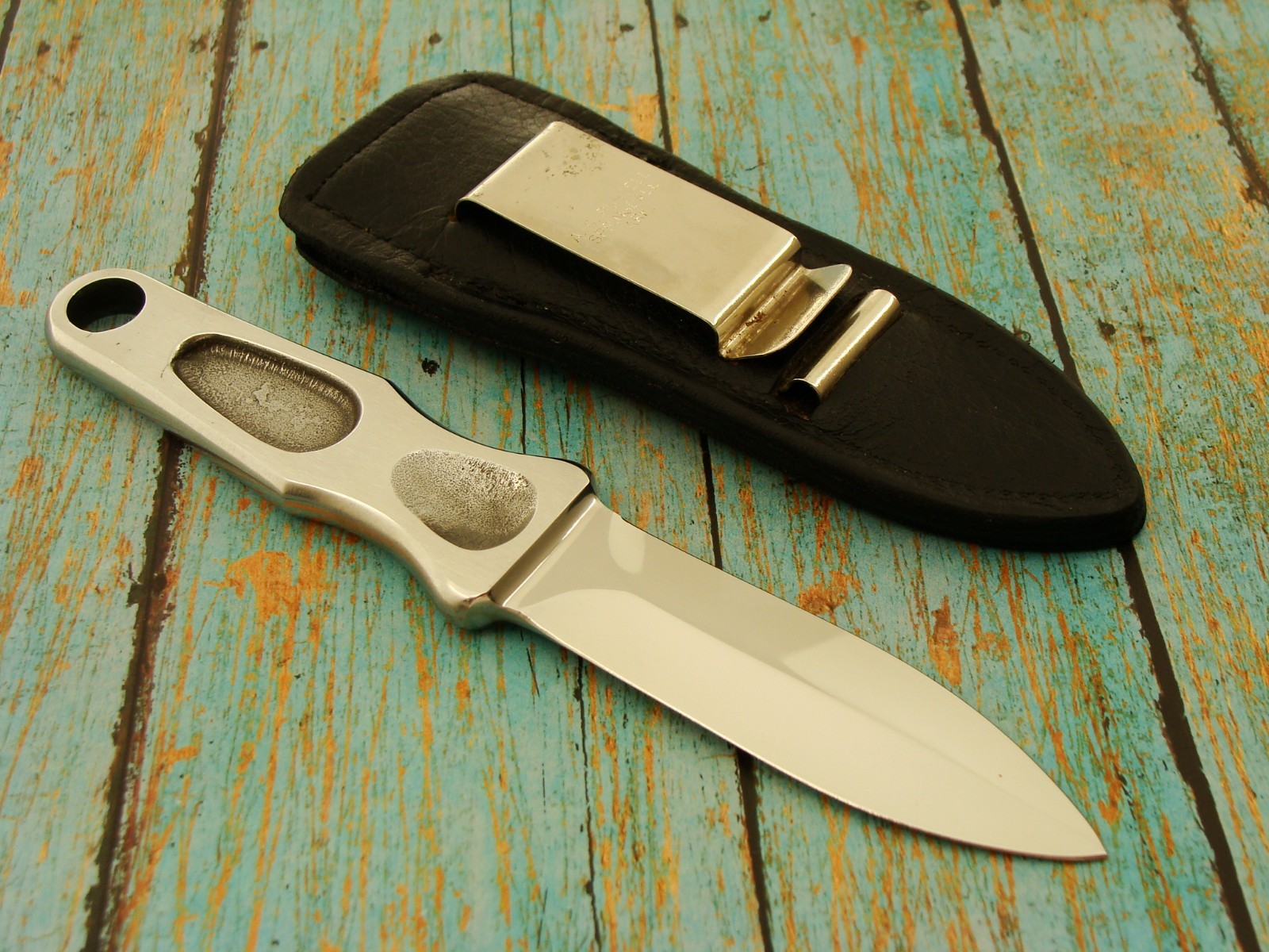 ORIGINAL 1977 A G RUSSELL GERMANY STING DAGGER SHEATH KNIFE VINTAGE KNIVES TOOLS