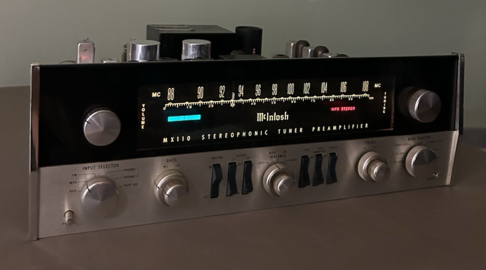 MCINTOSH MX110Z STEREO PREAMPLIFIER NICE
