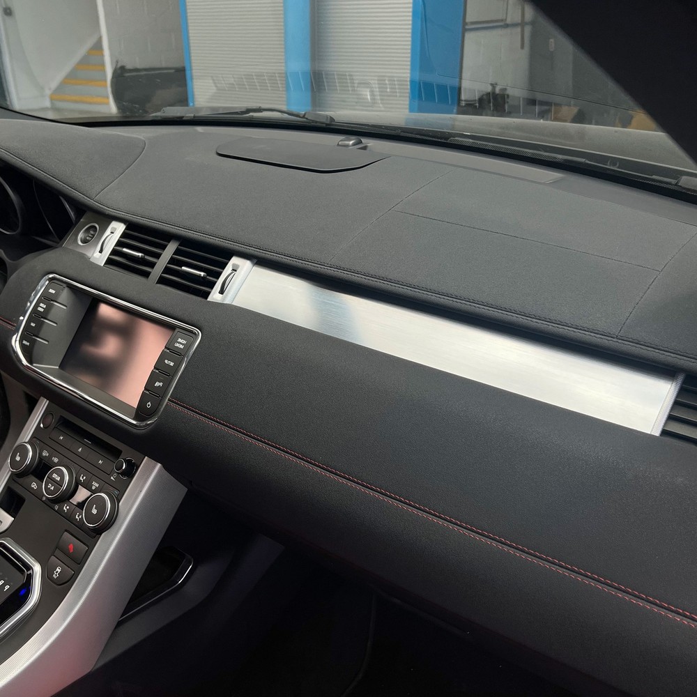 Interior dash inserts upgrade trim in Brushed Silver for LHD Range Rover Evoque