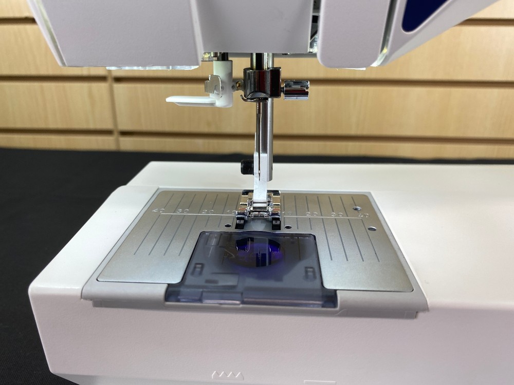 Husqvarna Sapphire 930 Computerized Sewing Machine - Quality Pre-Owned ✅