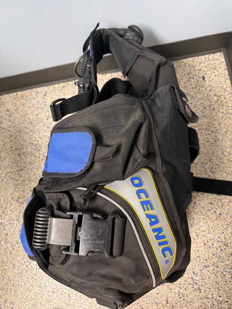 Oceanic Oceanpro FX BCD Weight Integrated Size Medium Used, Tests OK