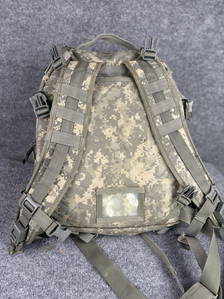 US Military Assault backpack camo field gear pack excellent