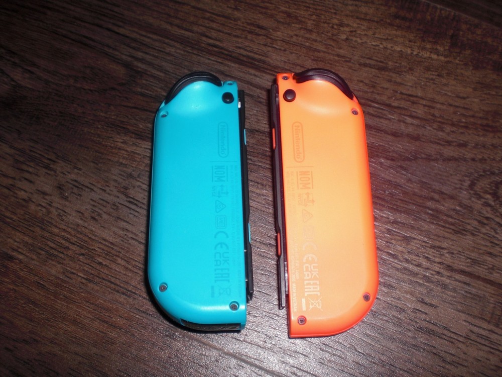 OEM Nintendo Switch Joy Con Pair Blue Red AUTHENTIC L R Left Right Controller