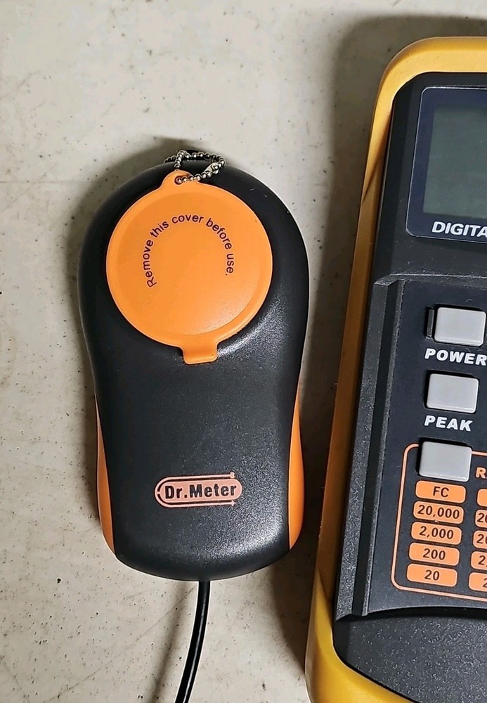 Dr. Meter LX1330B Digital Illuminance Light Meter