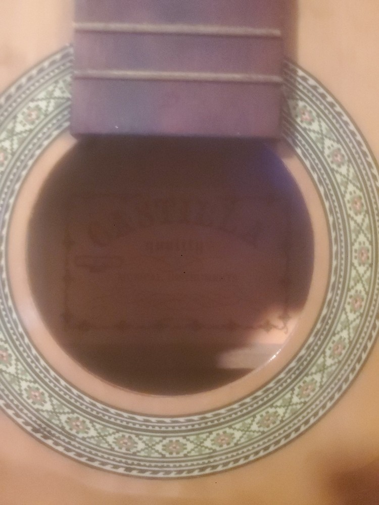 Classical Castilla Guitar No Strings CN4N