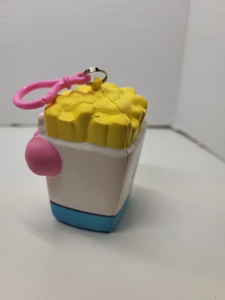 Radz Foamz Hello Kitty Squish Keychain