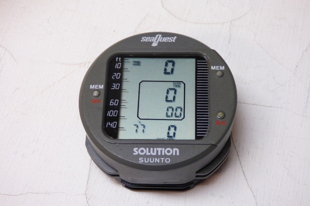 US DIVERS SM26 pres, Regulator, w Suunto SOLUTION Computer, 1st 2nd Stage Bundle