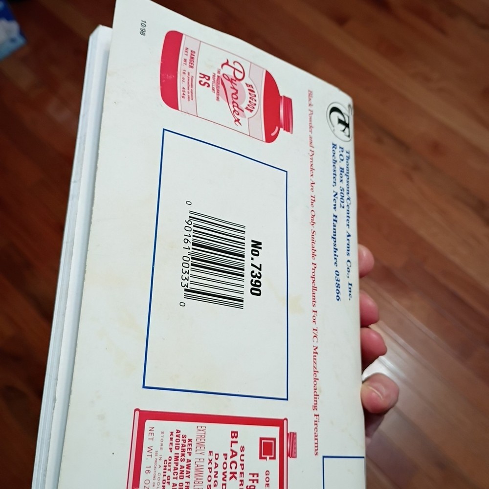 Shooting Thompson / Center Black Powder Muzzleloading Firearms Manual Soft Cover