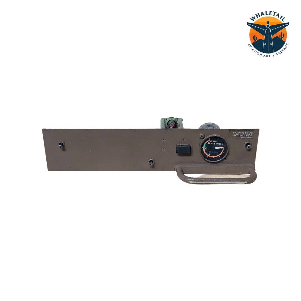 747-400 Brake Accumulator