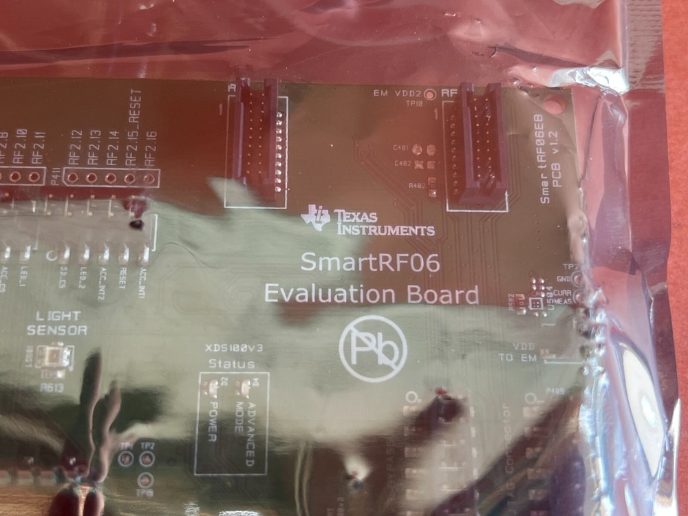 Texas Instruments SmartRF06EB Evaluation Board SmartRF06EBK
