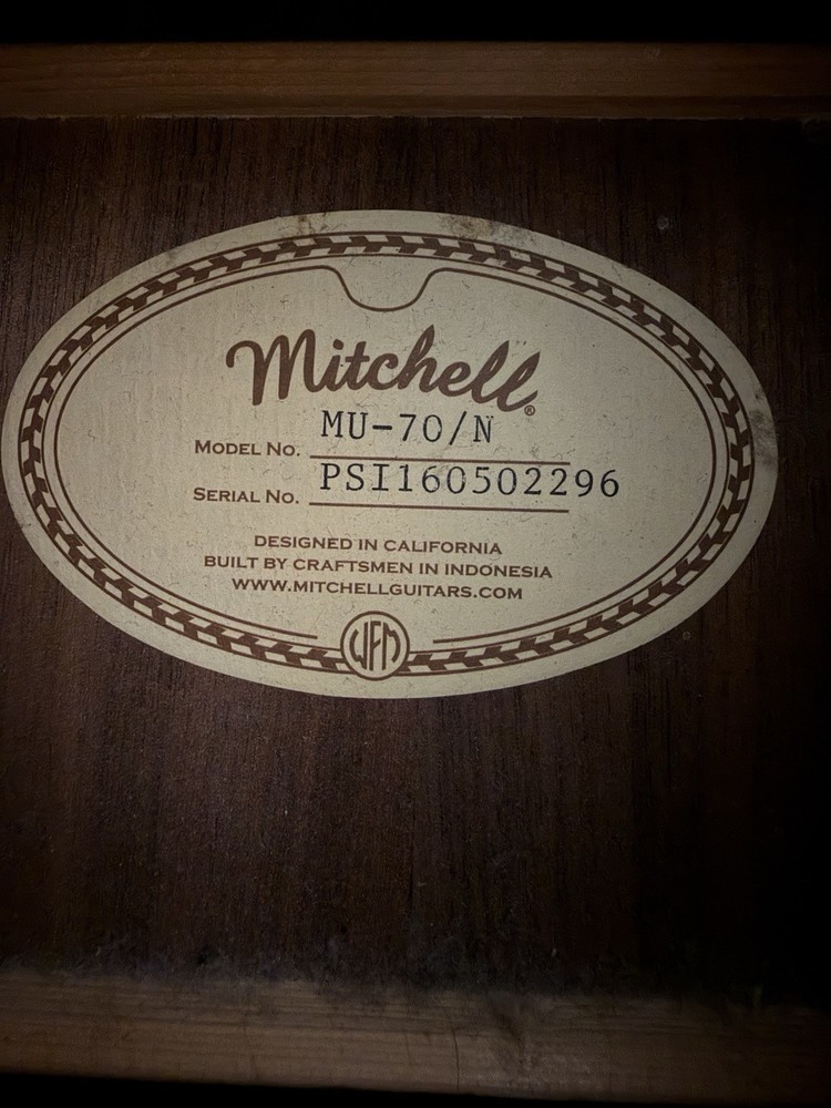 Mitchell Ukelele MU-70/N