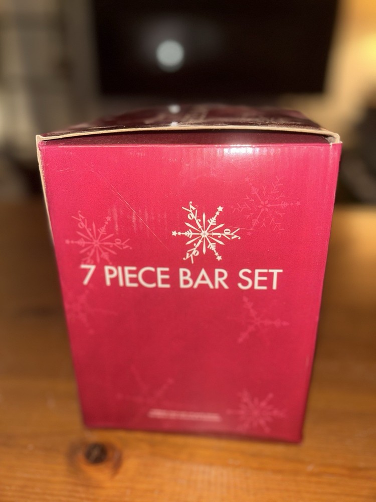 7 PC PIECE BAR SET BAR TOOLS w/HOLDER NEW OPEN BOX