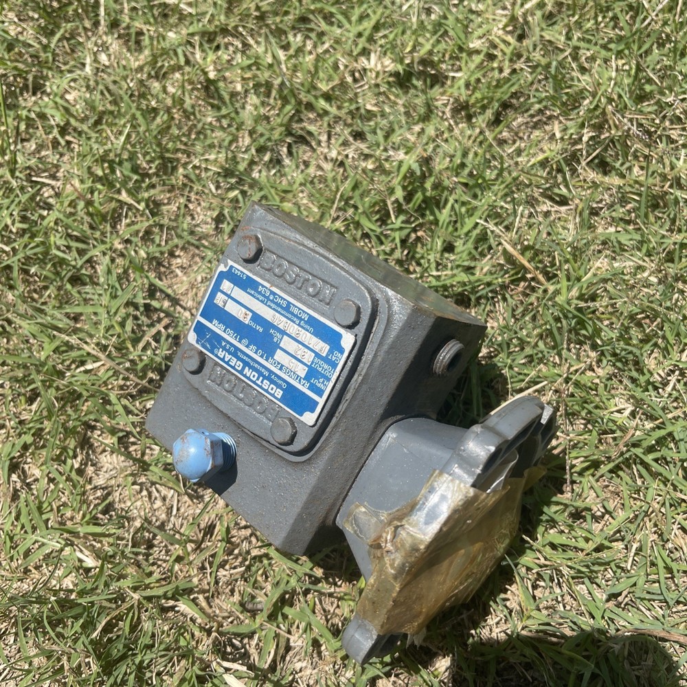 NEW NO BOX BOSTON GEAR INPUT .15 Output 137