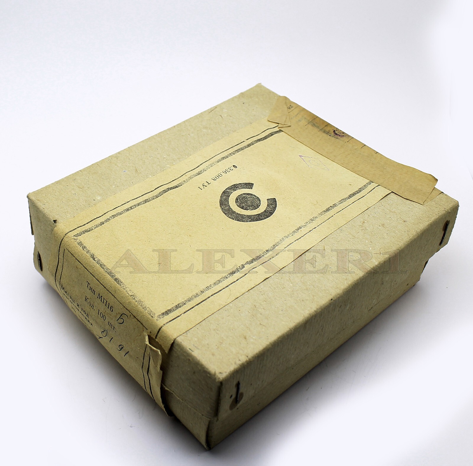 100pcs Germanium Transistor PNP MP40A ~OC71 OC75 OC76 2N45 2N215 Fuzz Face Boxed